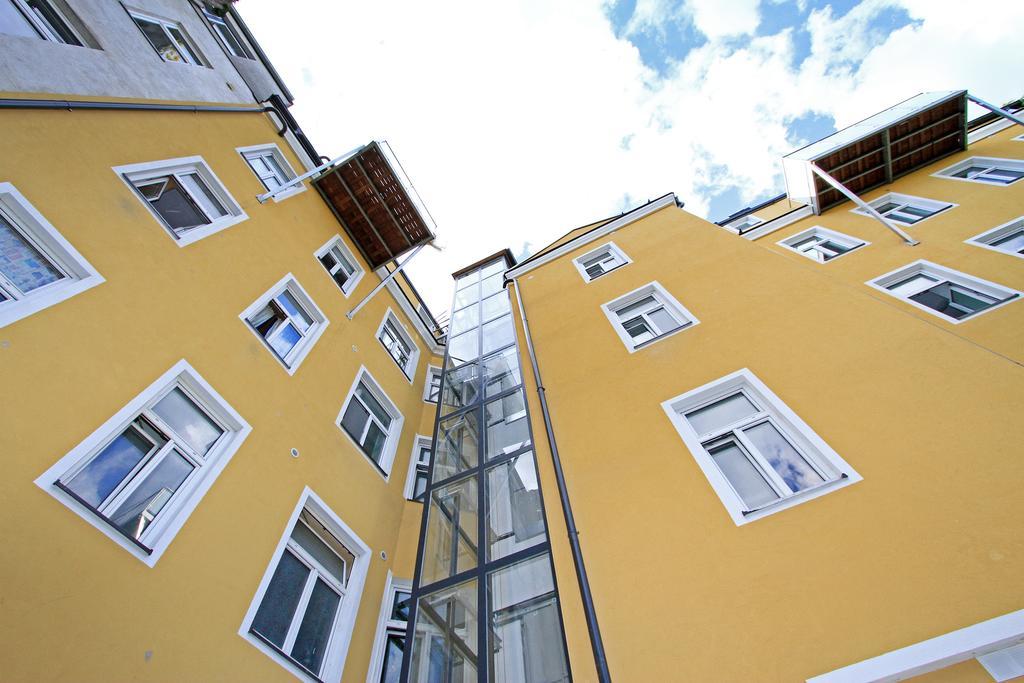 Aurellia * Vienna